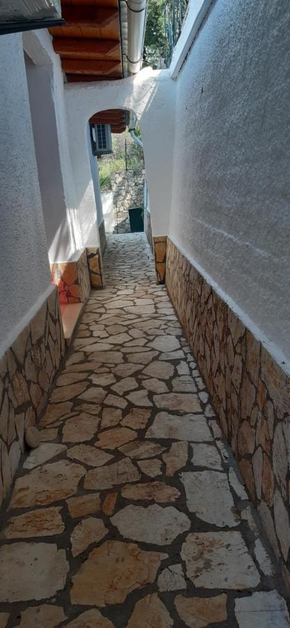 Villa Theodora View Apartments Polimnia Агиос Георгиос Пагон Екстериор снимка